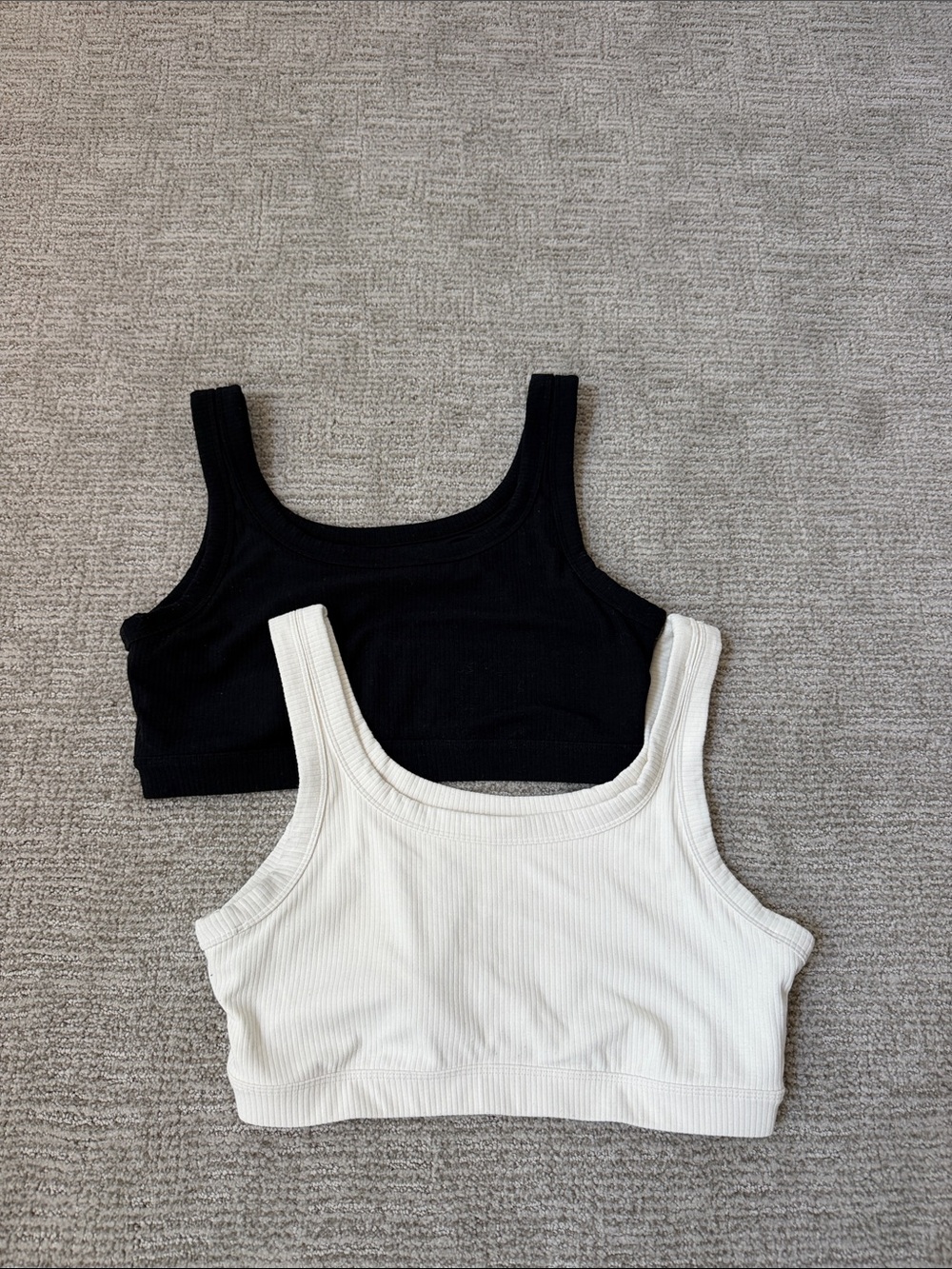 Crz Yoga Classic Ribbed Tank Crop Top - Black & White
